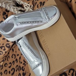 Karl Lagerfeld tennis shoe